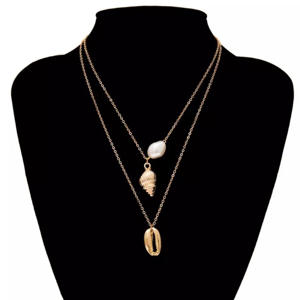 3/$30 Boho Shell & Pearl Layered Necklace - Picture 3 of 4